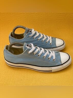 Converse Chuck Taylor All Star low top canvas  in baby blue, women’s size 9